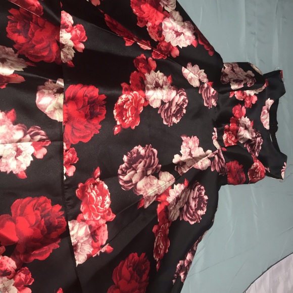 Black and Red Floral High Low Dress SIZE 10:WOMENS - Picture 4 of 6